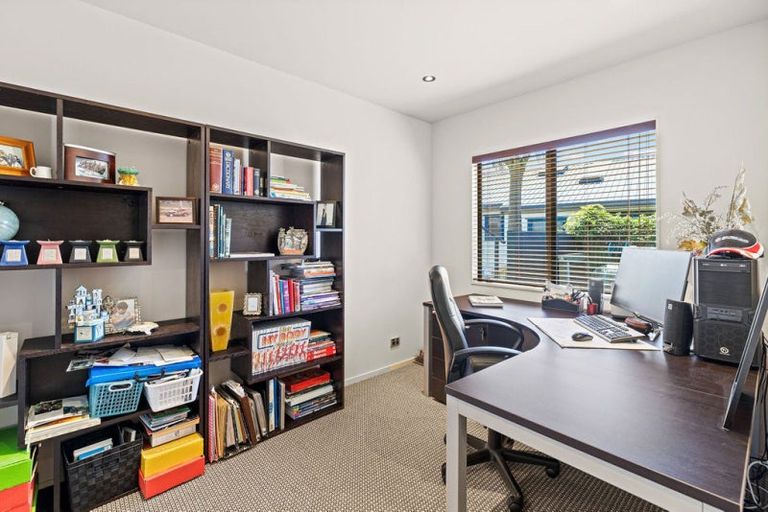 Photo of property in 14 Titter Place, Springvale, Whanganui, 4501