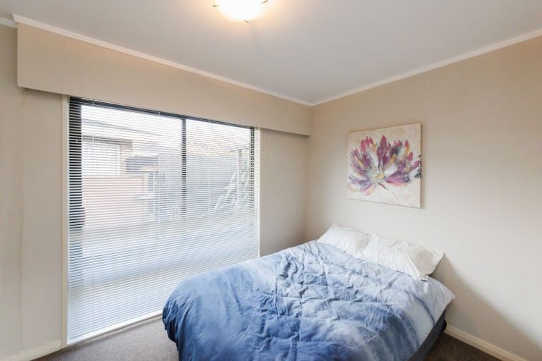 Photo of property in 50 Kentucky Way, Awapuni, Palmerston North, 4412