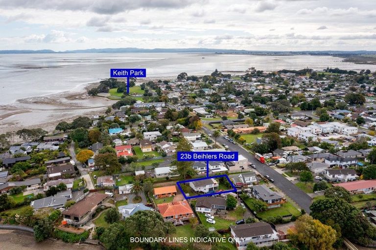 Photo of property in 2/23 Beihlers Road, Weymouth, Auckland, 2103