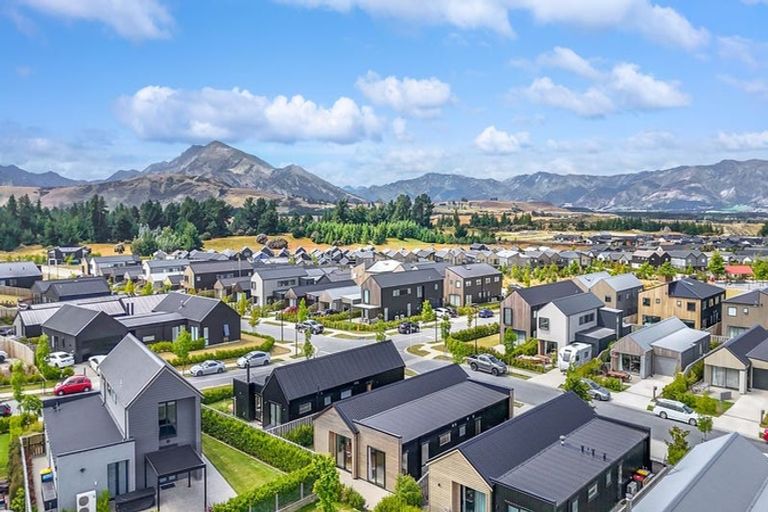 Photo of property in Northlake, 7 Lindis Road, Wanaka, 9305