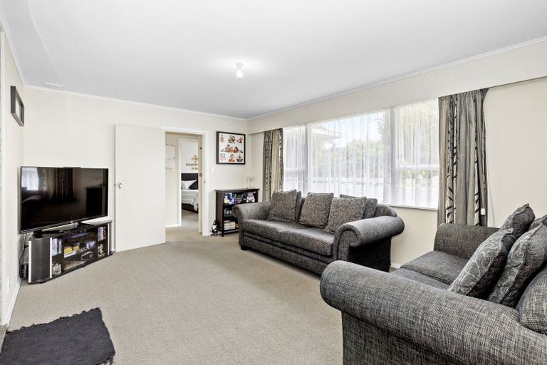 Photo of property in 15 Bonnie Glen Crescent, Ebdentown, Upper Hutt, 5018