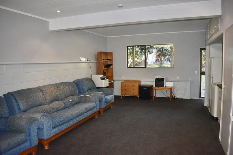 Photo of property in 98 Ringawhati Road, Otaki, 5583