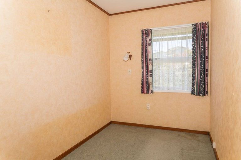 Photo of property in 24 Ries Street, Dannevirke, 4930