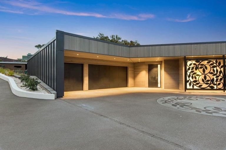 Photo of property in 218a Lake Road, Hauraki, Auckland, 0622