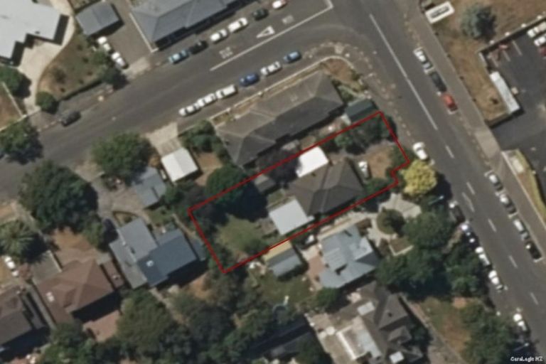 Photo of property in 60 Heretaunga Street, Palmerston North, 4414