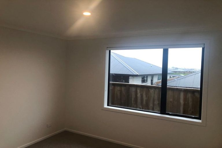 Photo of property in 19 Kiritiana Close, Pyes Pa, Tauranga, 3112