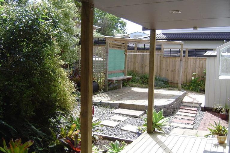 Photo of property in 10 Allender Drive, Torbay, Auckland, 0630