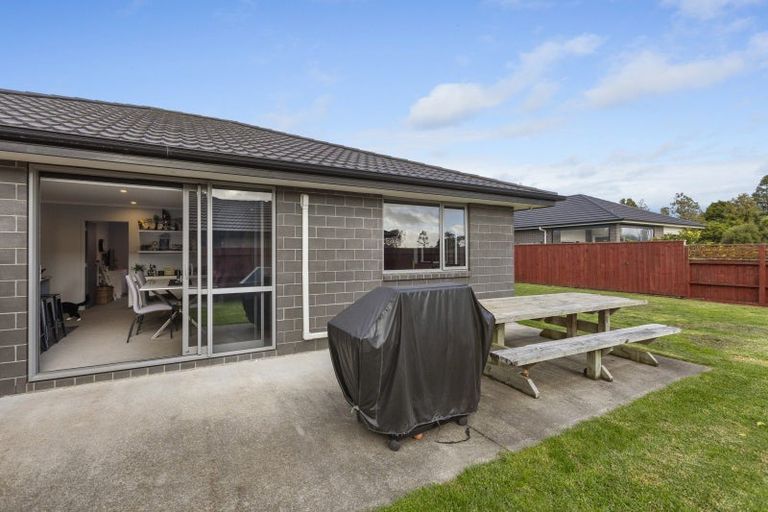 Photo of property in 9 Dreaver Drive, Waitara, 4320