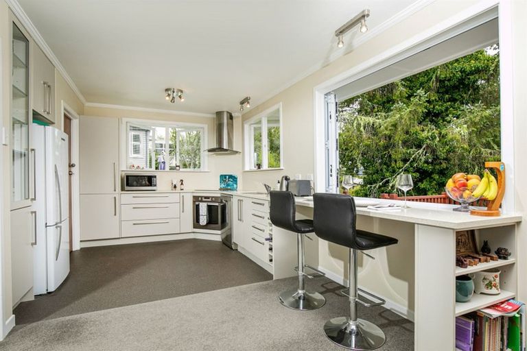 Photo of property in 29 Sunhill Road, Sunnyvale, Auckland, 0612
