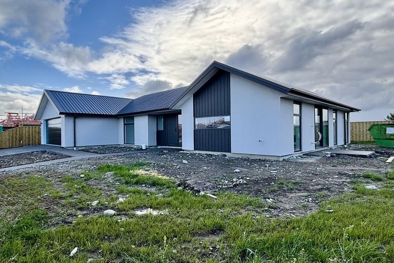Photo of property in 13 Margaret Drive, Omokoroa, 3114