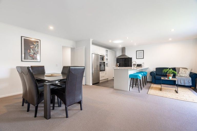 Photo of property in 20 Hewson Crescent, Lake Hawea, Wanaka, 9382