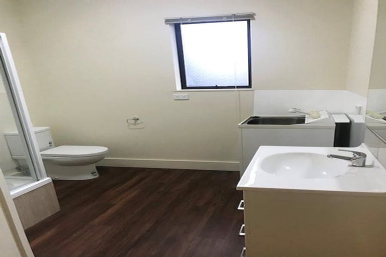 Photo of property in 833 Main North Road, Belfast, Christchurch, 8051