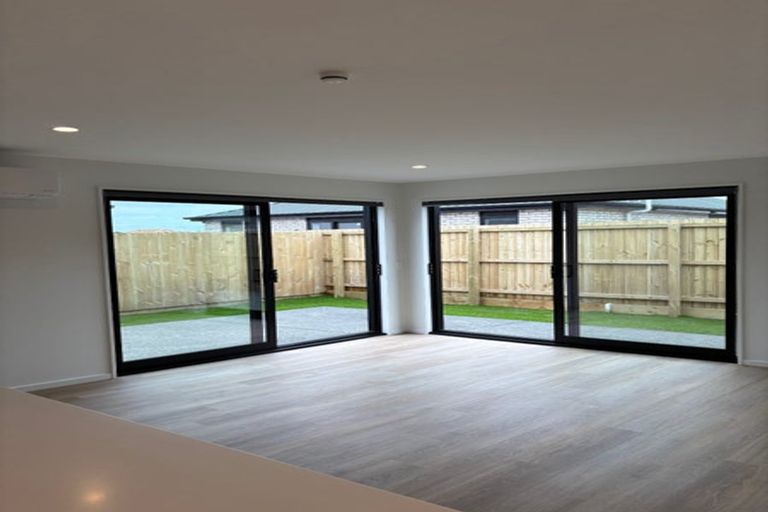 Photo of property in 28 John Gibb Street, Belfast, Christchurch, 8051