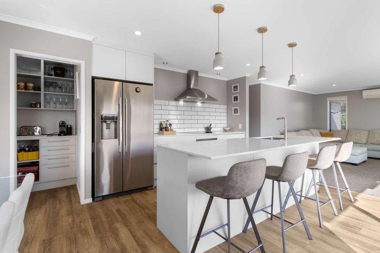 Photo of property in 3 Southbrae Lane, Pokeno, 2402