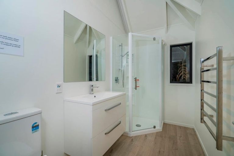 Photo of property in 5 Florence Place, Hahei, Whitianga, 3591