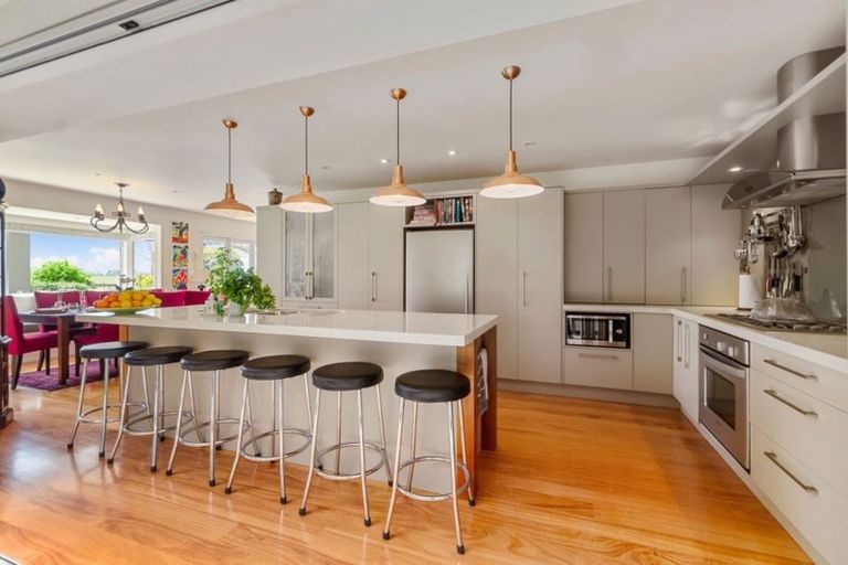 Photo of property in 92 Muir Road, Karaka, Papakura, 2580