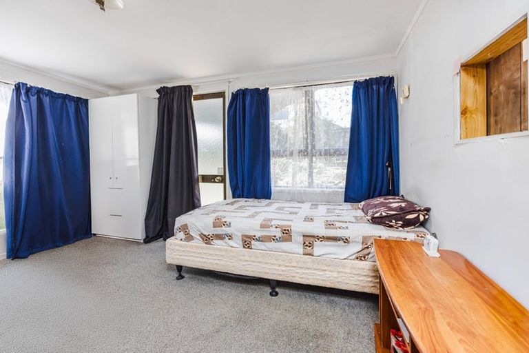 Photo of property in 64a Kautami Avenue, Papatoetoe, Auckland, 2025