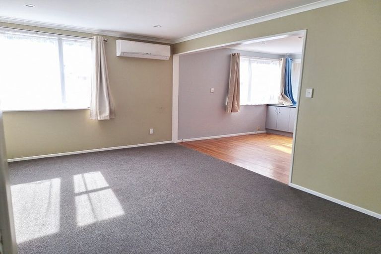 Photo of property in 10 John Street, Stokes Valley, Lower Hutt, 5019