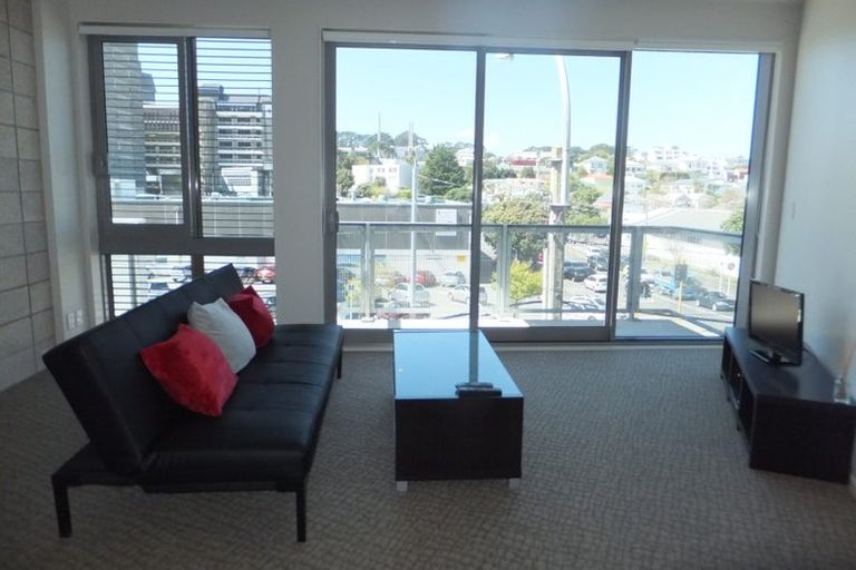 Photo of property in Masina Apartments, 214/80 Riddiford Street, Newtown, Wellington, 6021