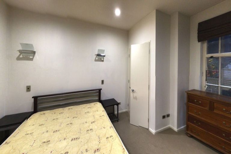 Photo of property in The Quay, 1/332b2 Lambton Quay, Wellington Central, Wellington, 6011