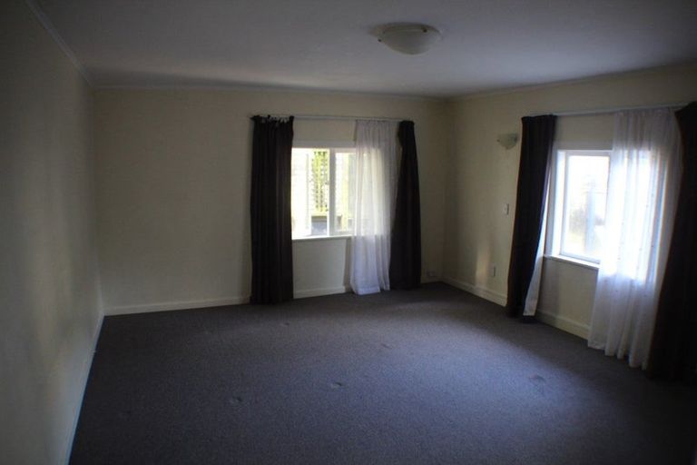 Photo of property in 7 Trent Street, Island Bay, Wellington, 6023