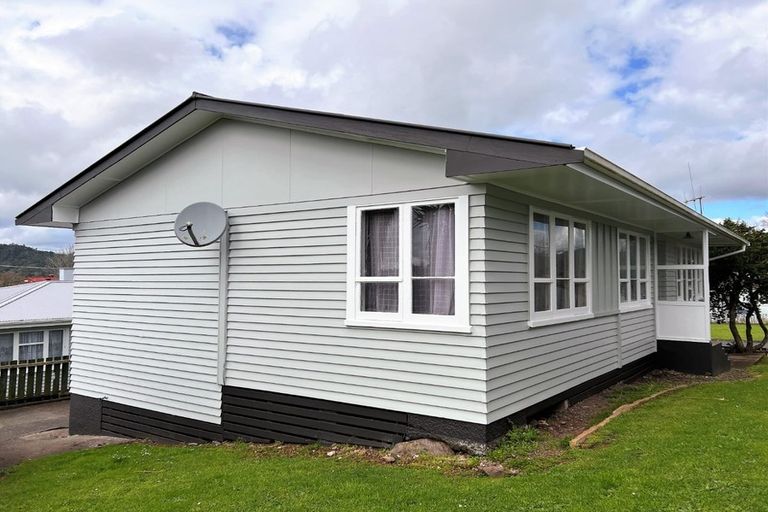 Photo of property in 18 Matai Street, Otangarei, Whangarei, 0112
