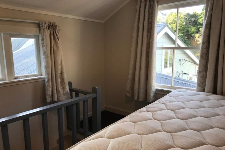 Photo of property in 8 Ascot Street, Thorndon, Wellington, 6011