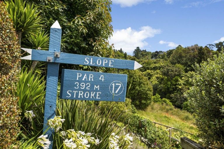 Photo of property in 203 Heta Road, Merrilands, New Plymouth, 4312