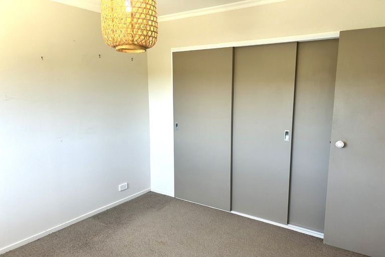 Photo of property in 14 Frances Street, Waikanae Beach, Waikanae, 5036