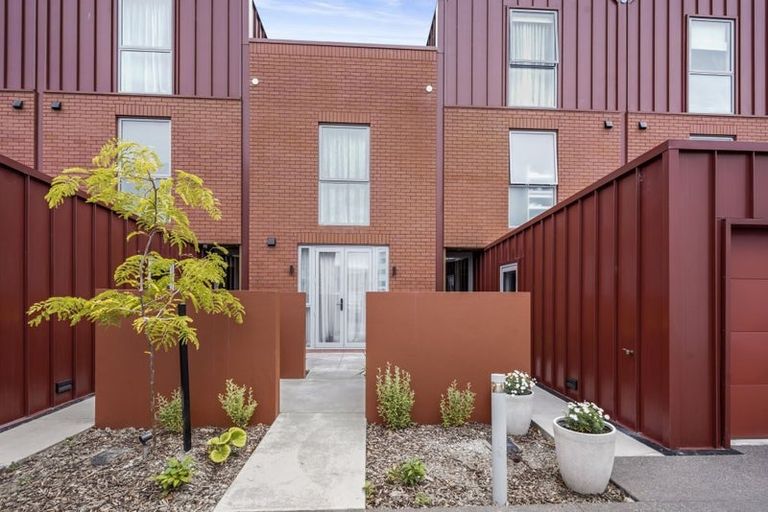 Photo of property in 8/360 Montreal Street, Christchurch Central, Christchurch, 8013