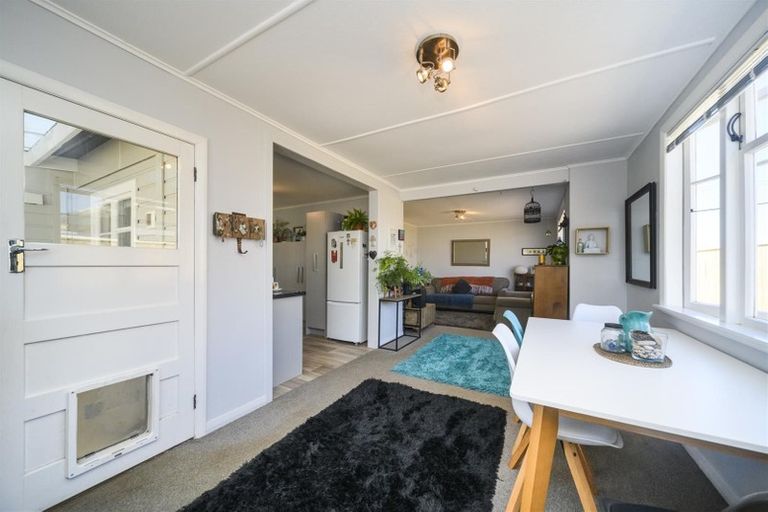 Photo of property in 29 Russell Street, Marton, 4710