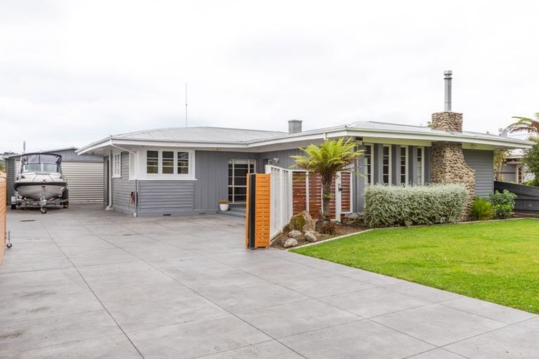 Photo of property in 11 Tom Parker Avenue, Marewa, Napier, 4110