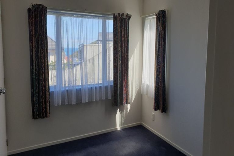 Photo of property in 20 Bowes Crescent, Strathmore Park, Wellington, 6022