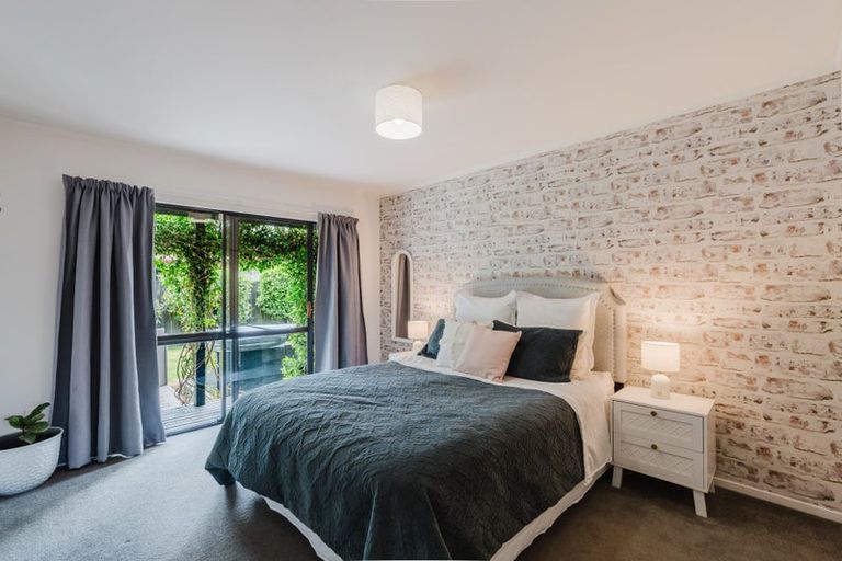 Photo of property in 10 Ensign Place, Flagstaff, Hamilton, 3210