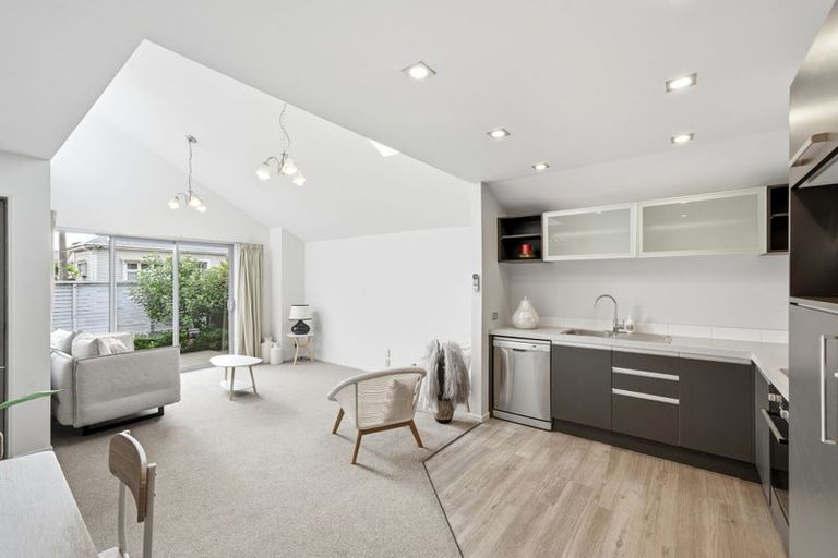 Photo of property in 33 Cotterill Street, Addington, Christchurch, 8024