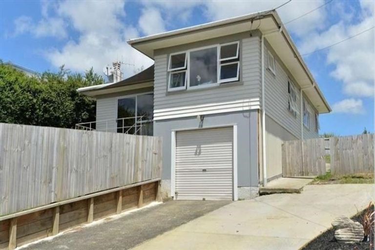 Photo of property in 69 Sherwood Road, Onerahi, Whangarei, 0110