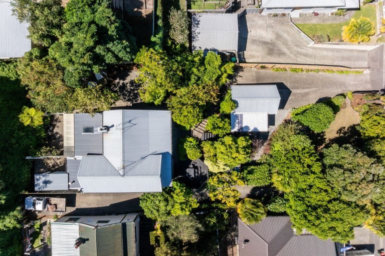 Photo of property in 79 Milton Road, Bluff Hill, Napier, 4110