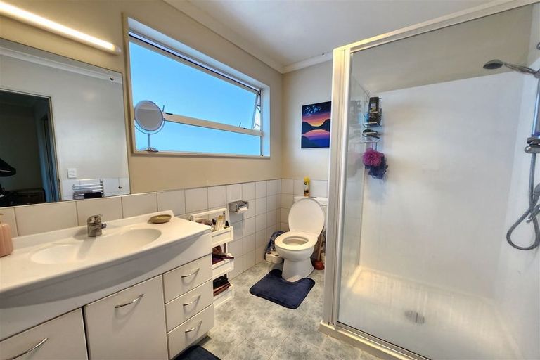 Photo of property in 24b Bathgate Street, Johnsonville, Wellington, 6037