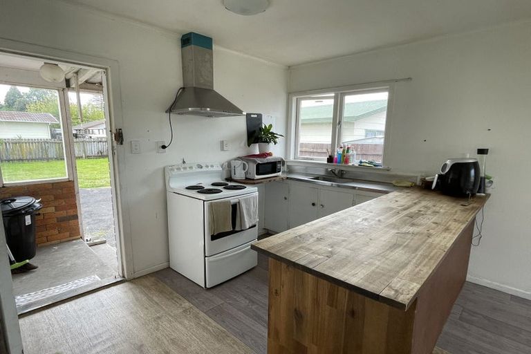 Photo of property in 25 Carrington Avenue, Hillcrest, Hamilton, 3216