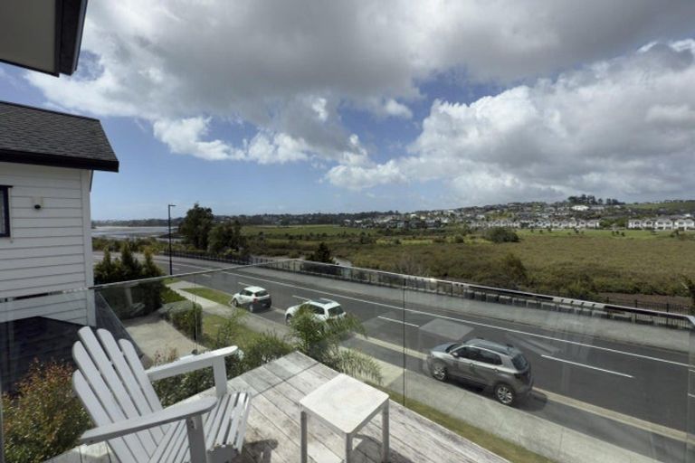Photo of property in 144 Arran Point Parade, Orewa, 0931
