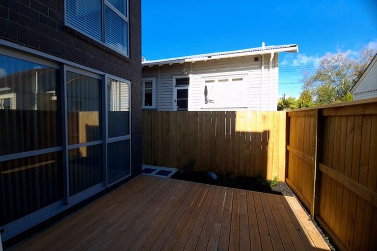 Photo of property in 43a Wairau Avenue, Avondale, Auckland, 1026