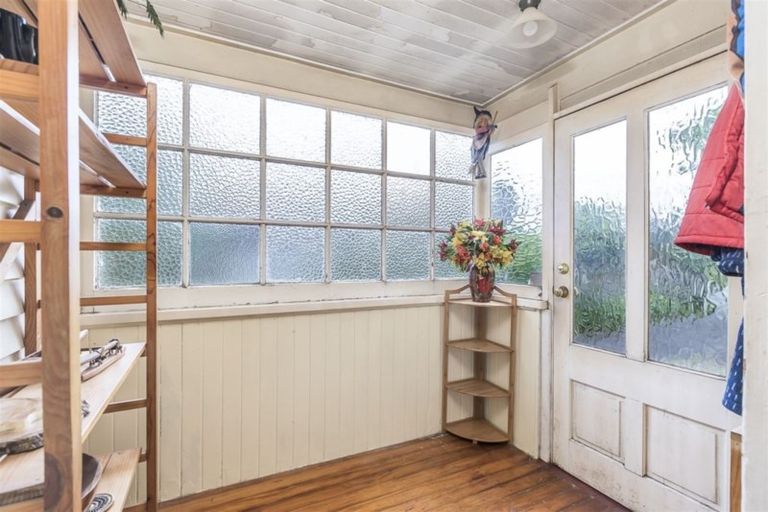 Photo of property in 9 Albert Street, Otahuhu, Auckland, 1062