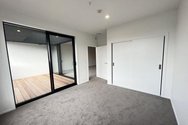 Photo of property in 303/2 Onepu Road, Kilbirnie, Wellington, 6022