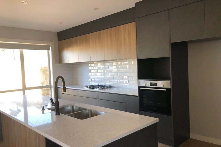 Photo of property in 37 Pukemarino Road, Waimauku, 0812