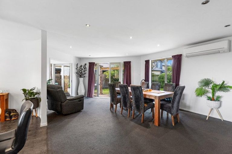 Photo of property in 562 Bower Avenue, Parklands, Christchurch, 8083