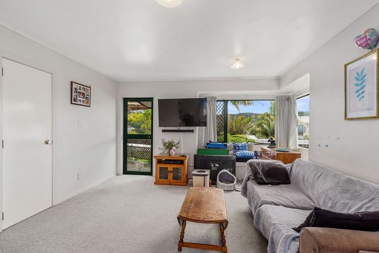 Photo of property in 17 Okura River Road, Okura, Albany, 0792