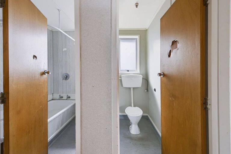 Photo of property in 45 Tavistock Street, Westown, New Plymouth, 4310