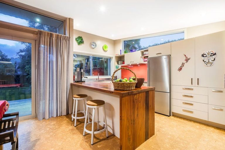 Photo of property in 42 Hathaway Avenue, Boulcott, Lower Hutt, 5010