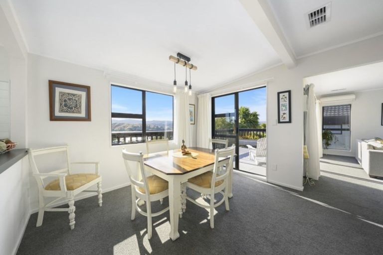 Photo of property in 5 Pendeen Place, Camborne, Porirua, 5026