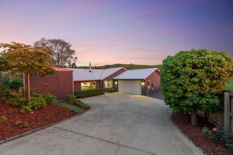 Photo of property in 108 Falcon Drive, Welcome Bay, Tauranga, 3112